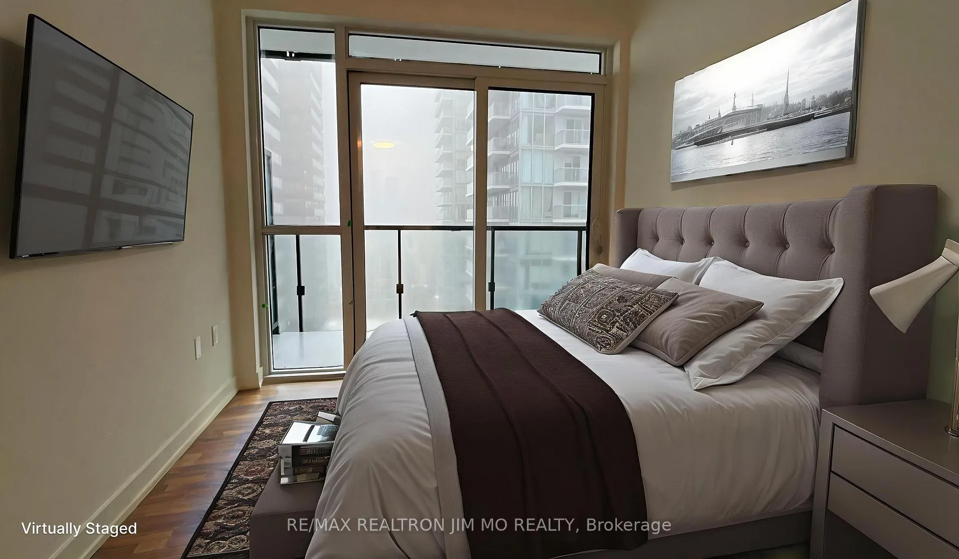 Photo 7 of Unit 2702S, 110 Broadway Avenue, Toronto, Mount Pleasant West — HOMEH