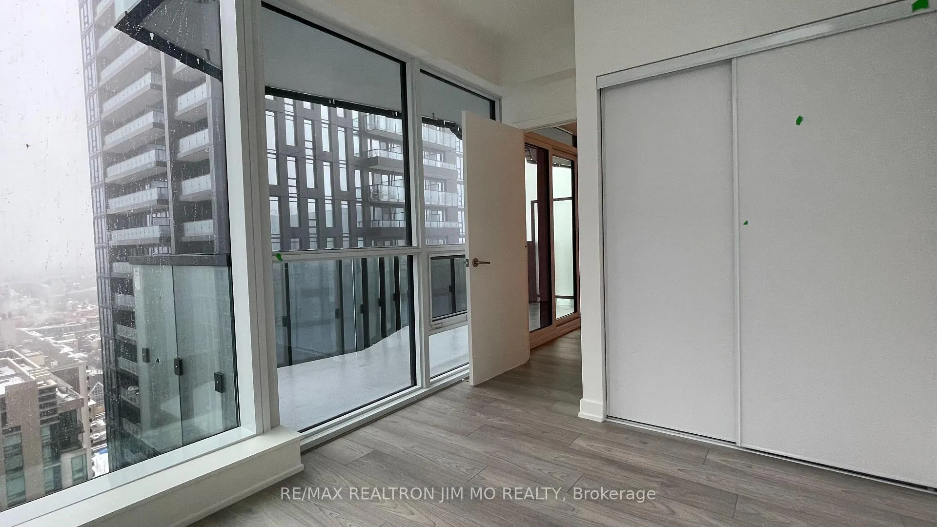 Photo 10 of Unit 2702S, 110 Broadway Avenue, Toronto, Mount Pleasant West — HOMEH