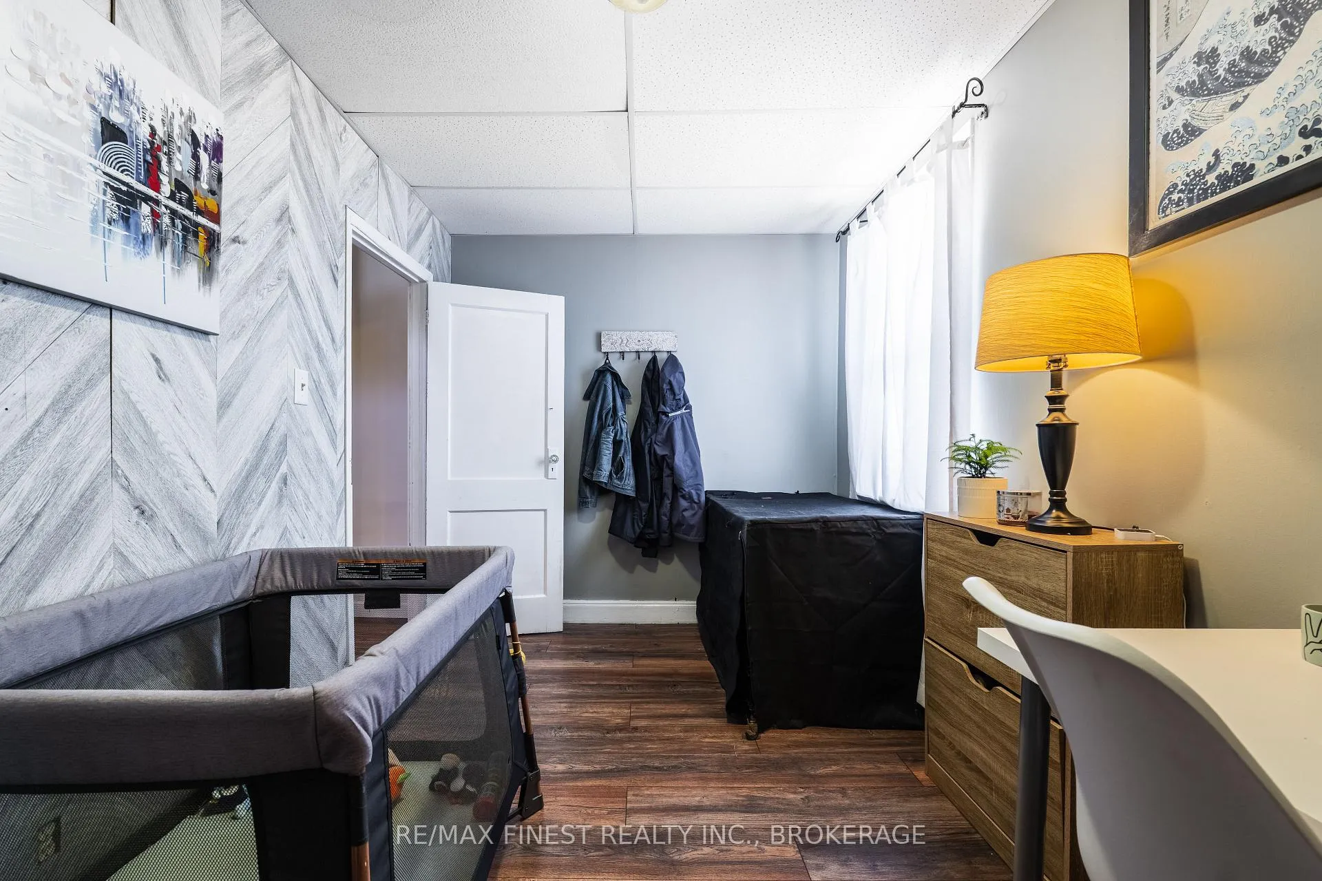 Photo 20 of 757 Victoria Street, Kingston, East of Sir John A. Blvd — HOMEH