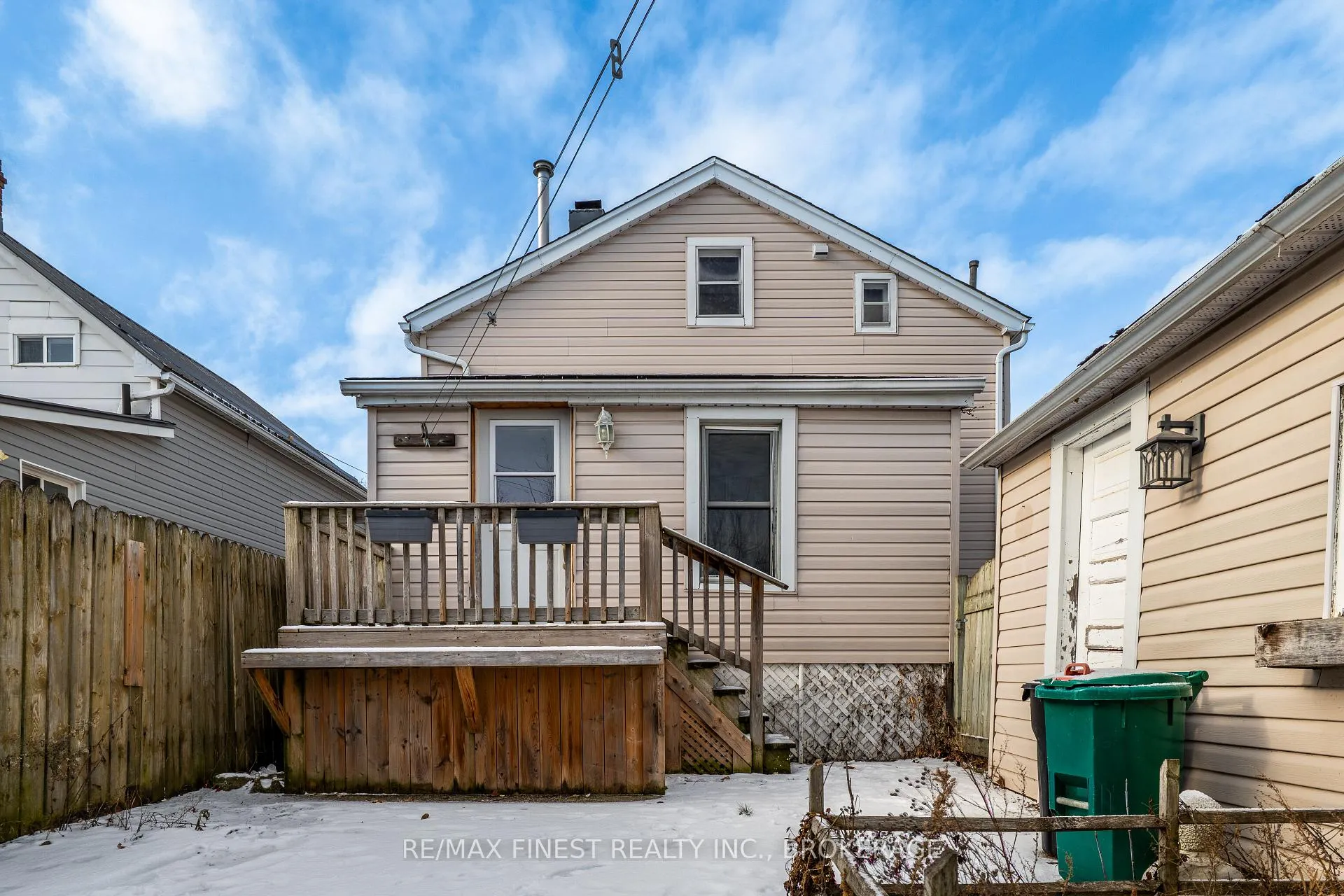 Photo 41 of 757 Victoria Street, Kingston, East of Sir John A. Blvd — HOMEH