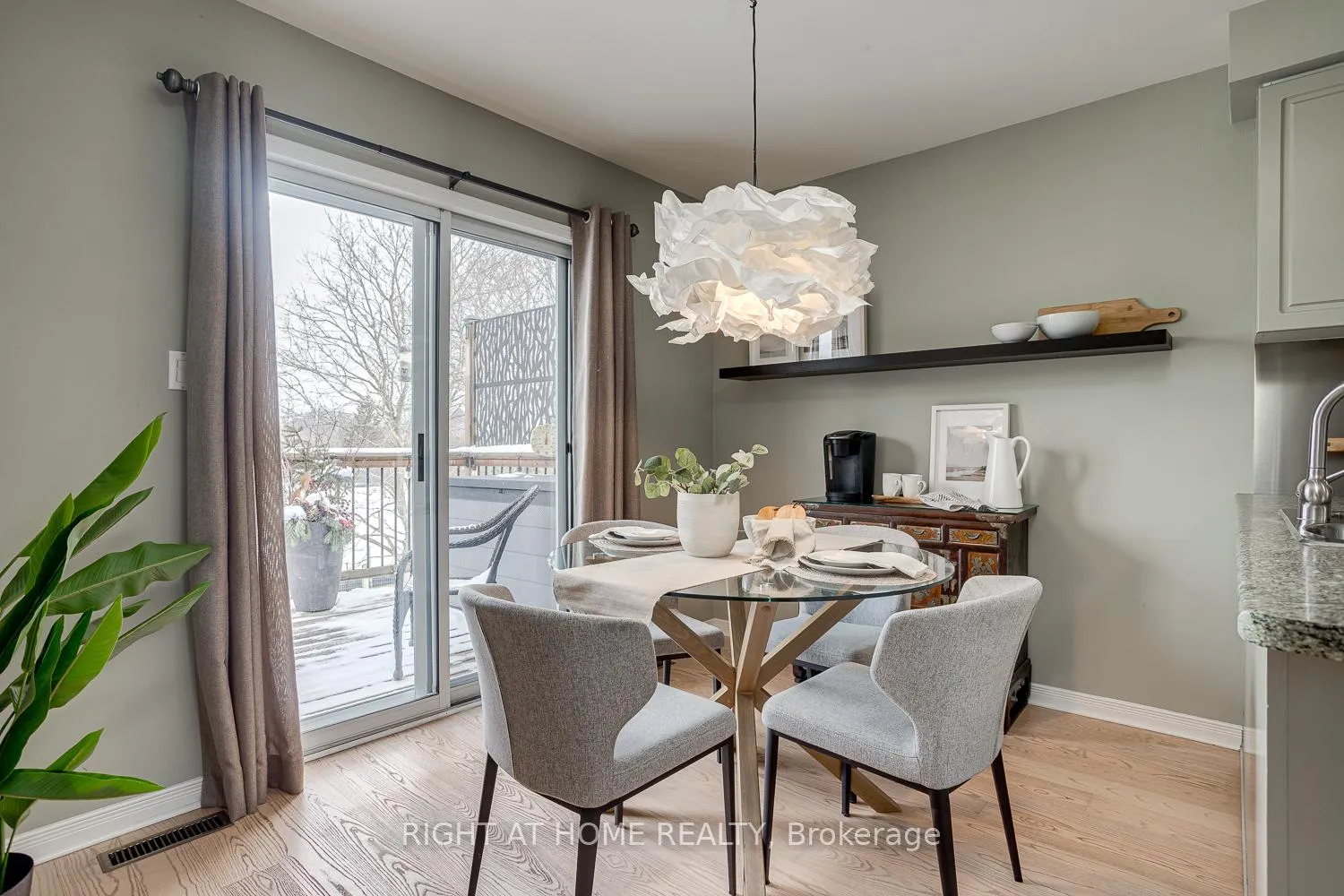 Photo 10 of 5 Turner Drive, Uxbridge — HOMEH
