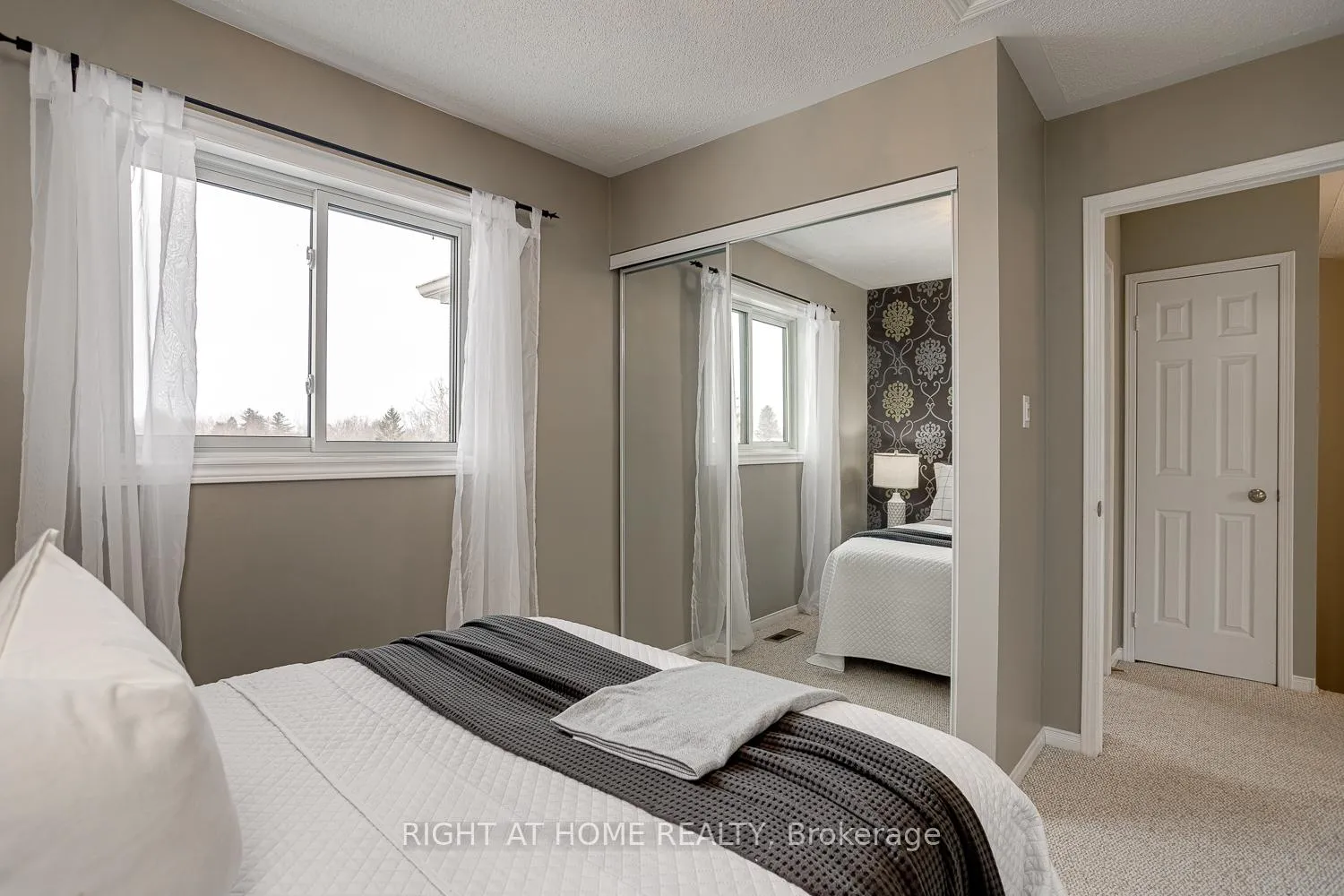 Photo 23 of 5 Turner Drive, Uxbridge — HOMEH