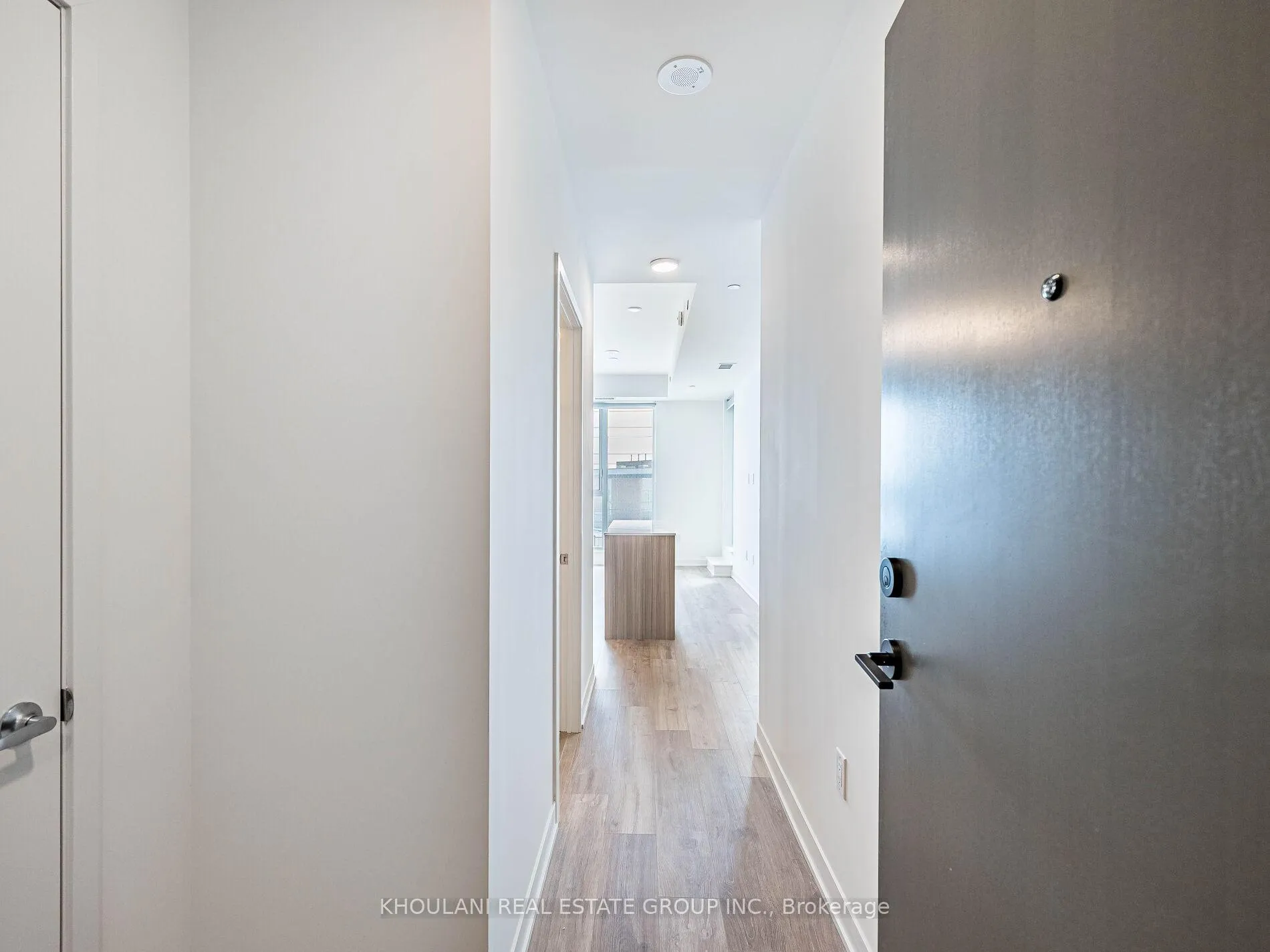 Photo 2 of Unit 210, 10 All Nations Drive, Brampton, Northwest Brampton — HOMEH
