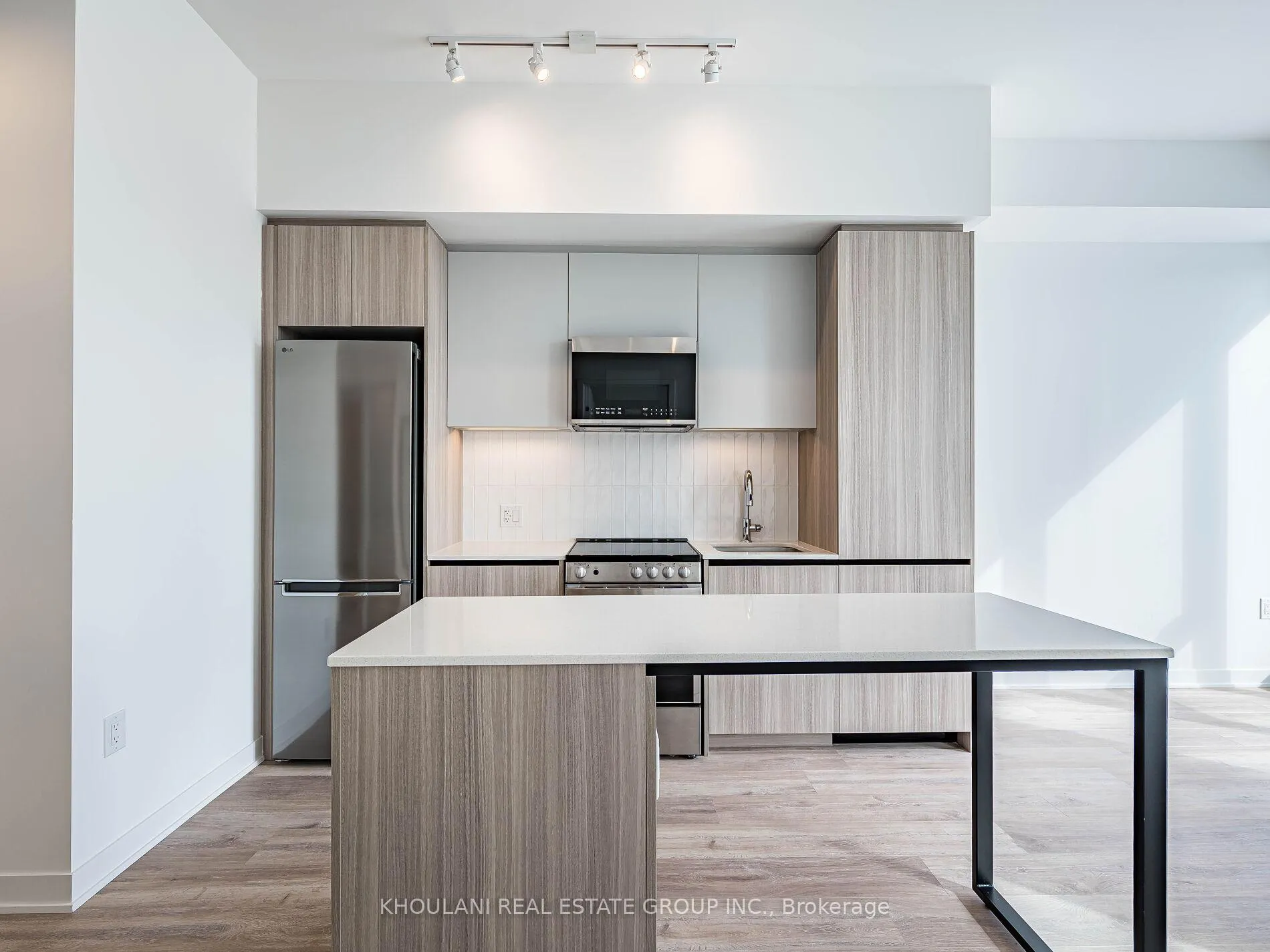 Photo 15 of Unit 210, 10 All Nations Drive, Brampton, Northwest Brampton — HOMEH