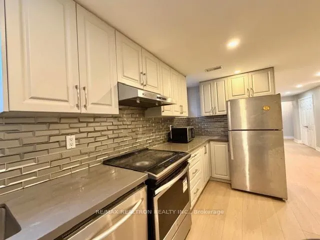 Photo 2 of Unit Bsmnt, 22 Sunderland Crescent, Scarborough, Woburn — HOMEH