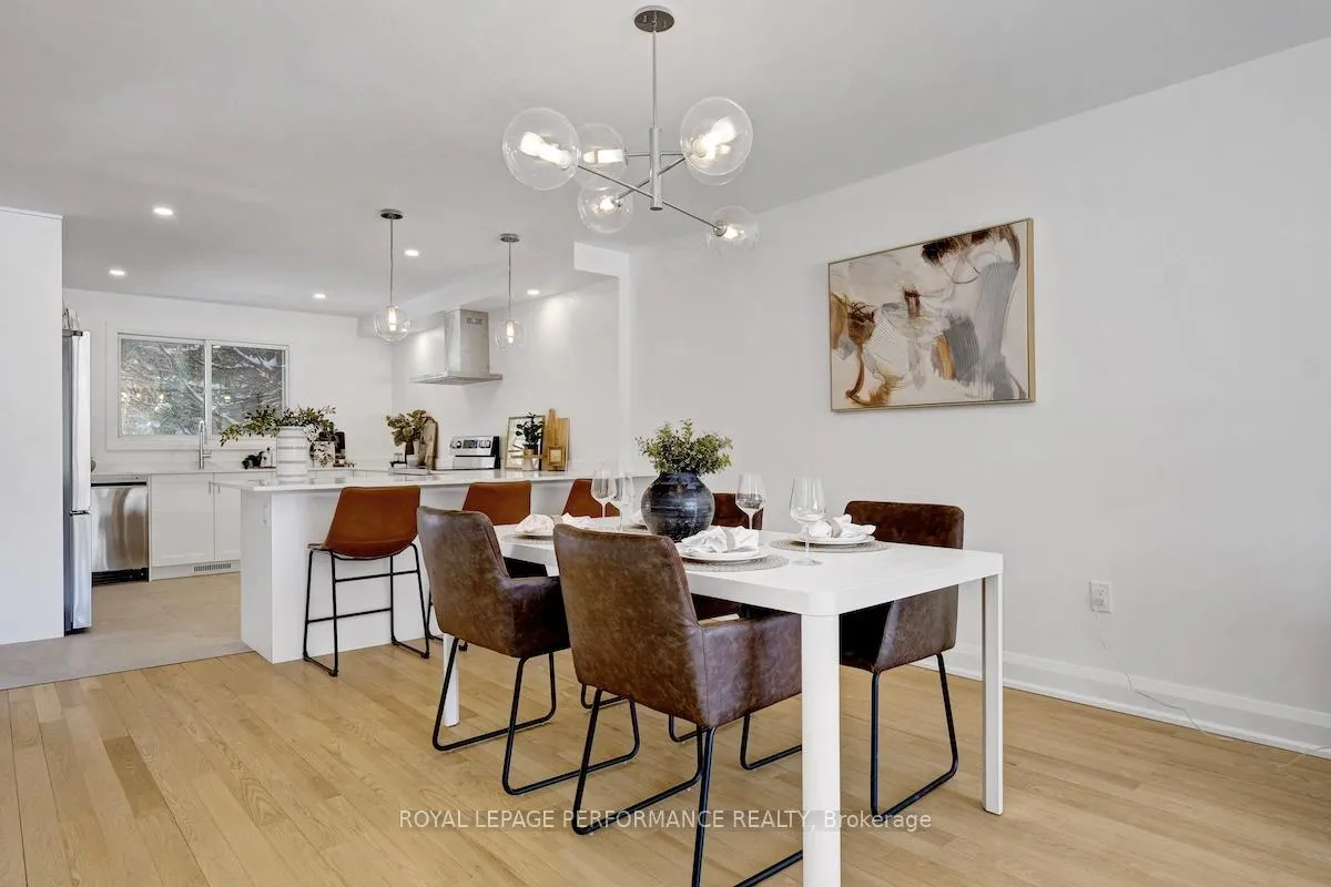 Photo 7 of 85 Craig Henry Drive, Ottawa, Craig Henry/Woodvale — HOMEH