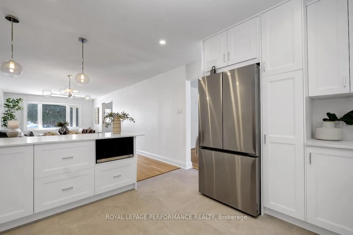 Photo 12 of 85 Craig Henry Drive, Ottawa, Craig Henry/Woodvale — HOMEH