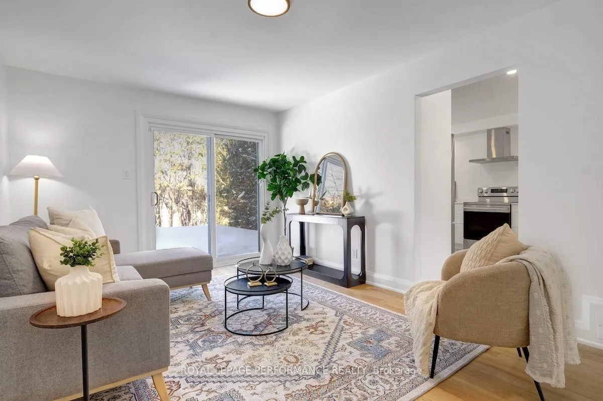 Photo 14 of 85 Craig Henry Drive, Ottawa, Craig Henry/Woodvale — HOMEH