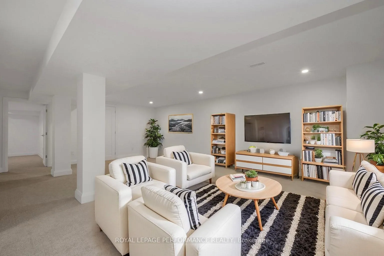 Photo 24 of 85 Craig Henry Drive, Ottawa, Craig Henry/Woodvale — HOMEH