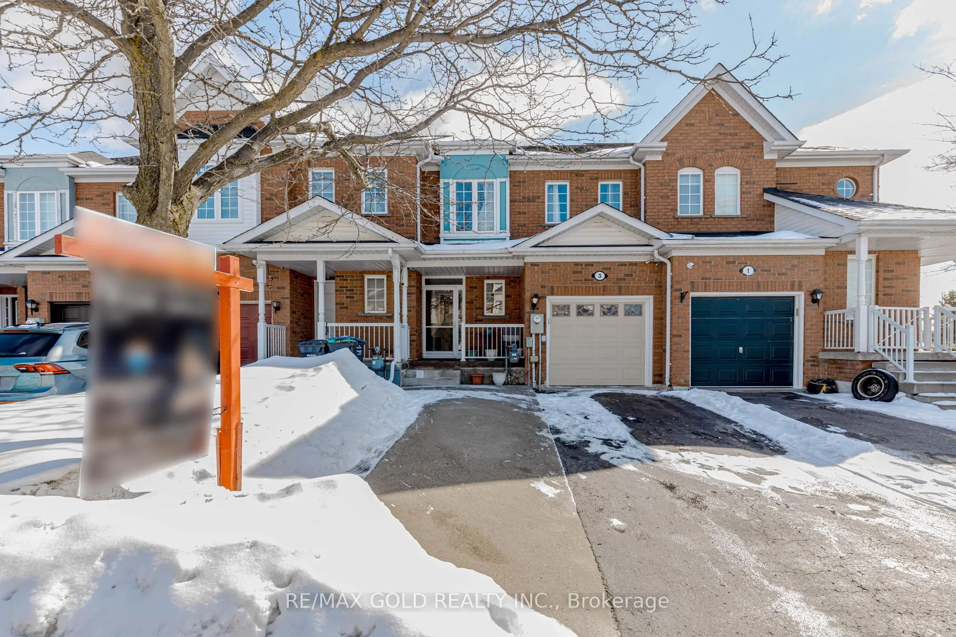Photo 1 of 3 Monaco Court, Brampton, Fletcher's Meadow — HOMEH