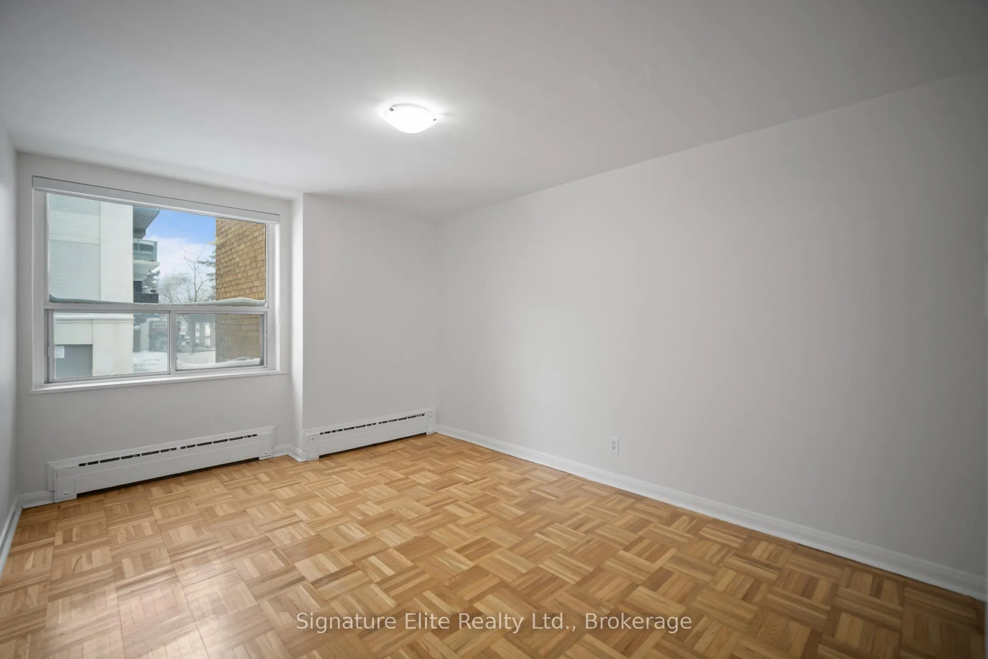 Photo 6 of Unit 206, 165 Balliol Street, Toronto, Mount Pleasant West — HOMEH