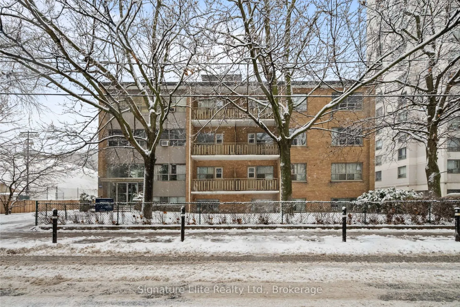 Photo 11 of Unit 206, 165 Balliol Street, Toronto, Mount Pleasant West — HOMEH