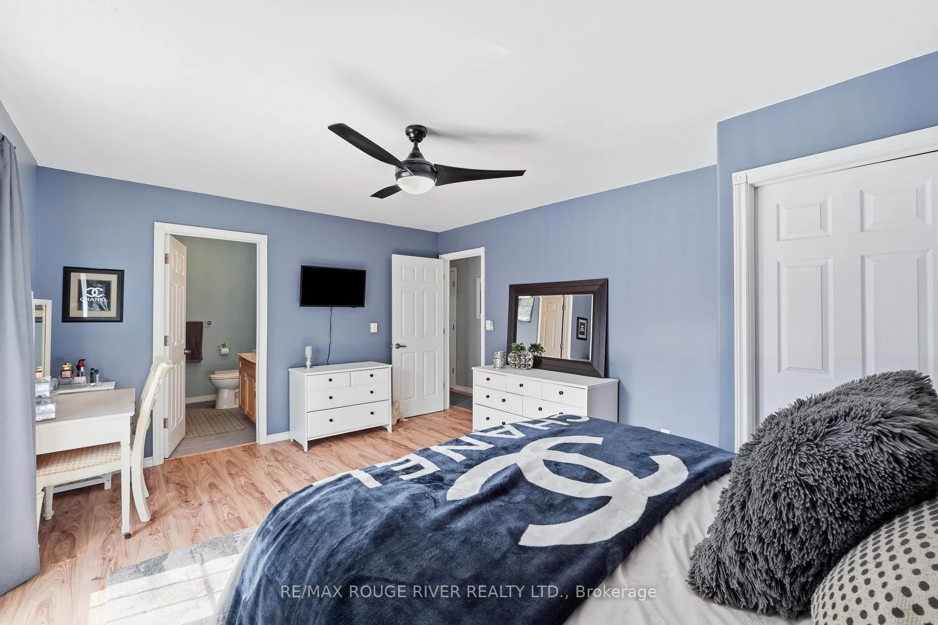 Photo 14 of 1262 Quin-Mo-Lac Road, Tweed, Hungerford (Twp) — HOMEH
