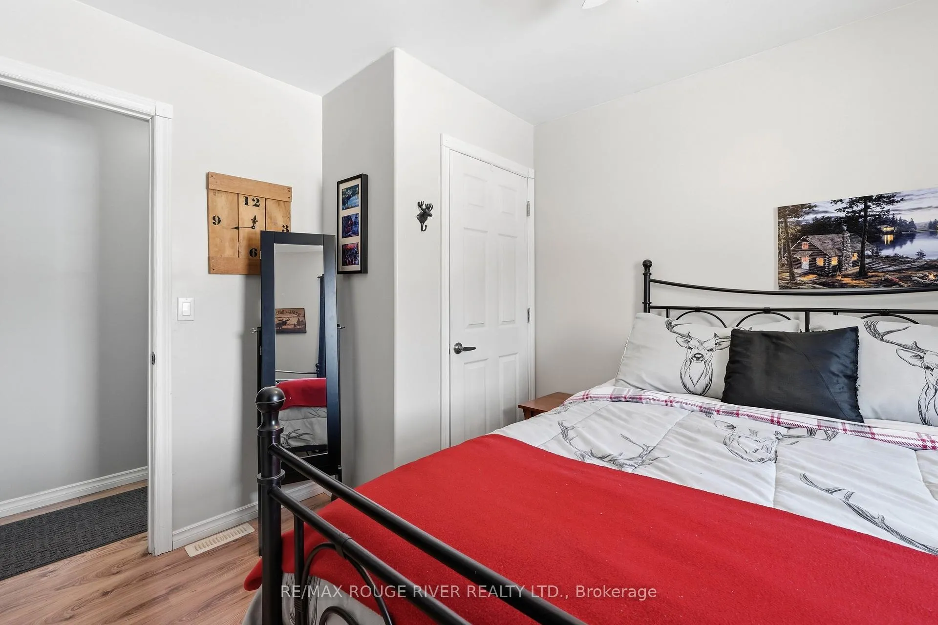 Photo 17 of 1262 Quin-Mo-Lac Road, Tweed, Hungerford (Twp) — HOMEH