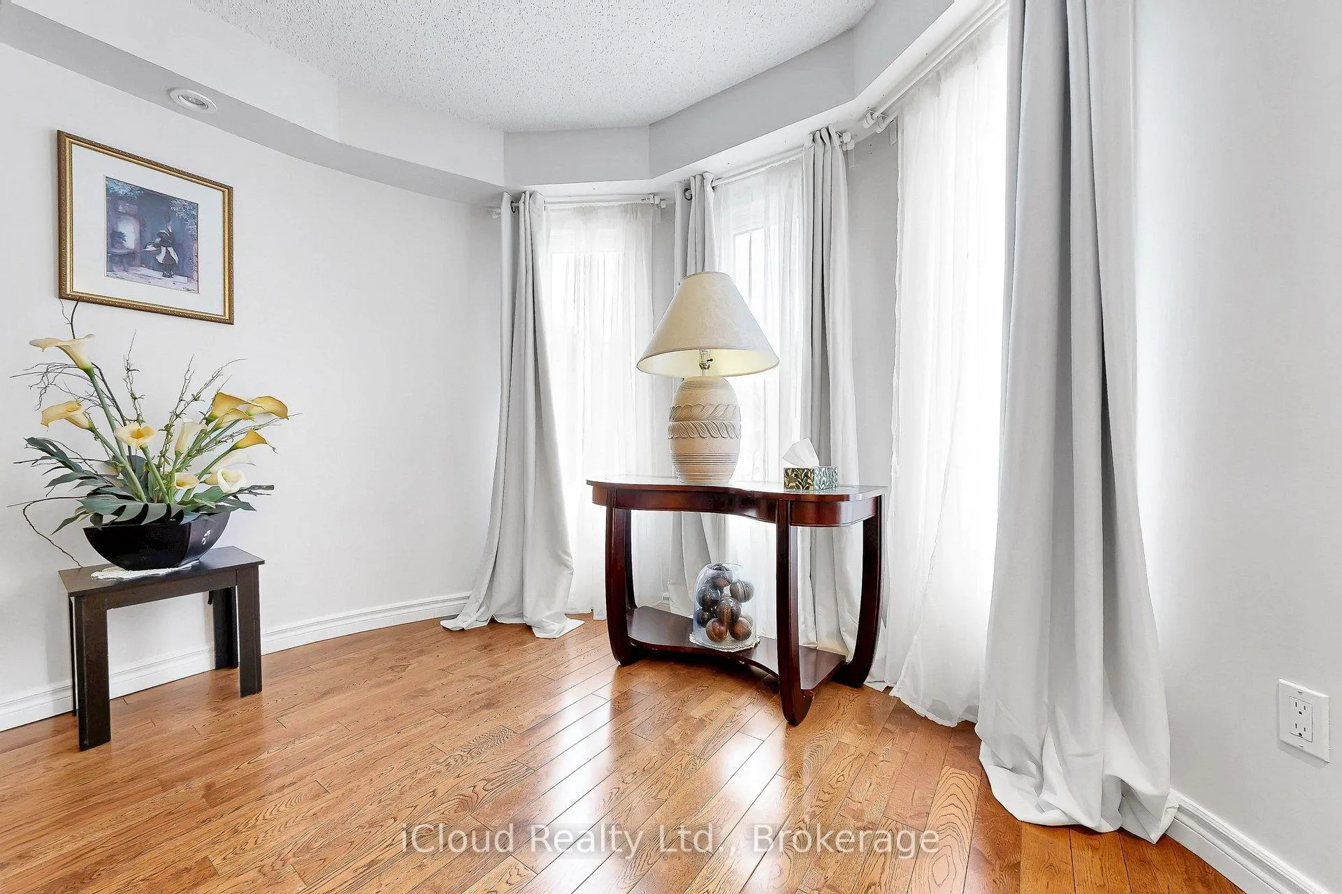 Photo 5 of 55 Wilce Drive, Ajax, Central West — HOMEH