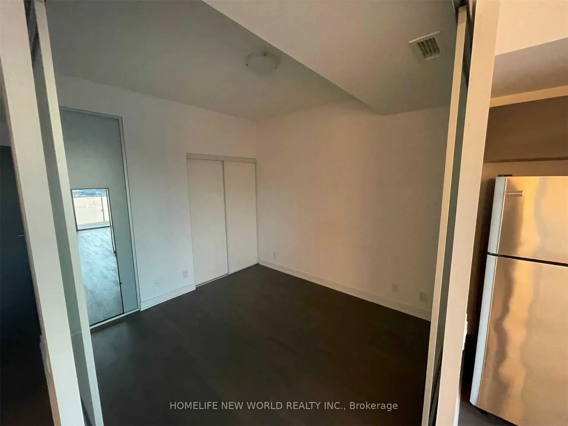 Photo 5 of Unit 1505, 1815 Yonge Street, Toronto, Mount Pleasant West — HOMEH