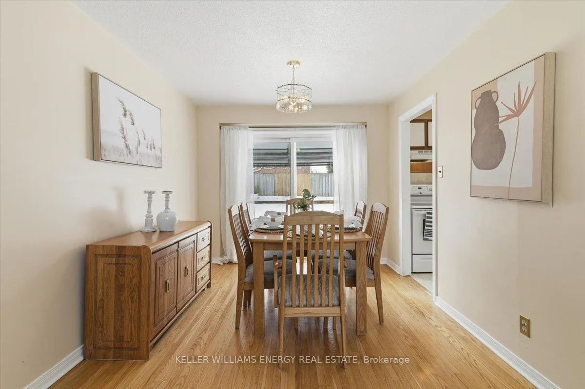 Photo 9 of 886 Antonio Street, Pickering, Bay Ridges — HOMEH