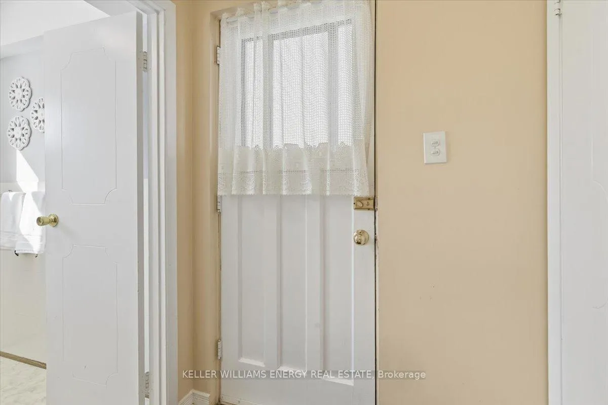 Photo 14 of 886 Antonio Street, Pickering, Bay Ridges — HOMEH