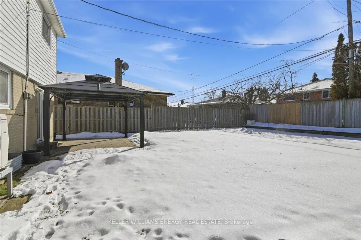 Photo 35 of 886 Antonio Street, Pickering, Bay Ridges — HOMEH