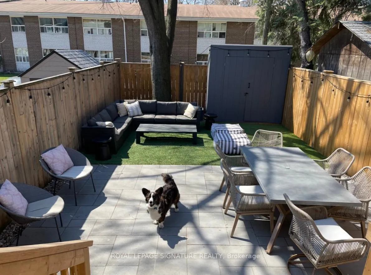 Photo 3 of 268 Kenilworth Avenue, Toronto, The Beaches — HOMEH