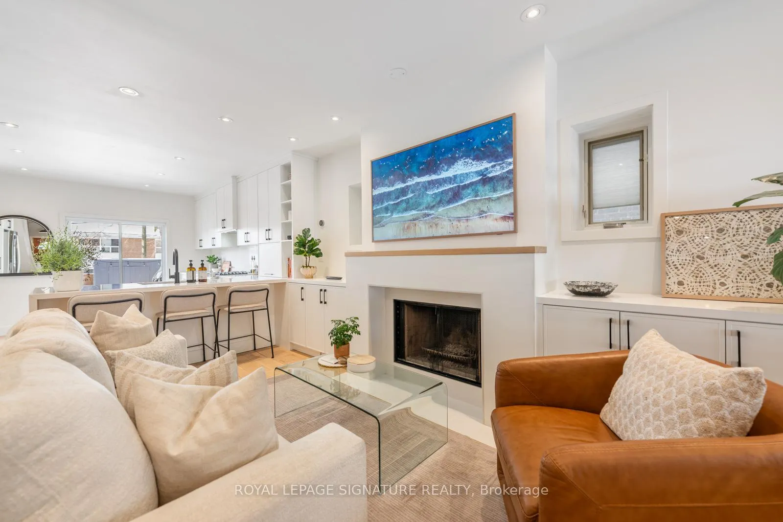 Photo 8 of 268 Kenilworth Avenue, Toronto, The Beaches — HOMEH