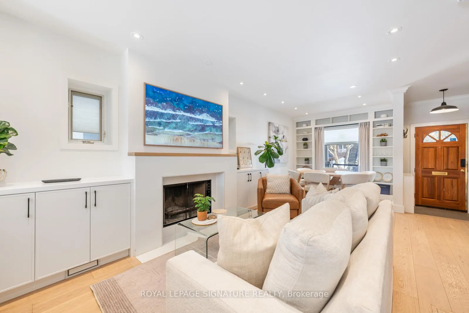 Photo 10 of 268 Kenilworth Avenue, Toronto, The Beaches — HOMEH