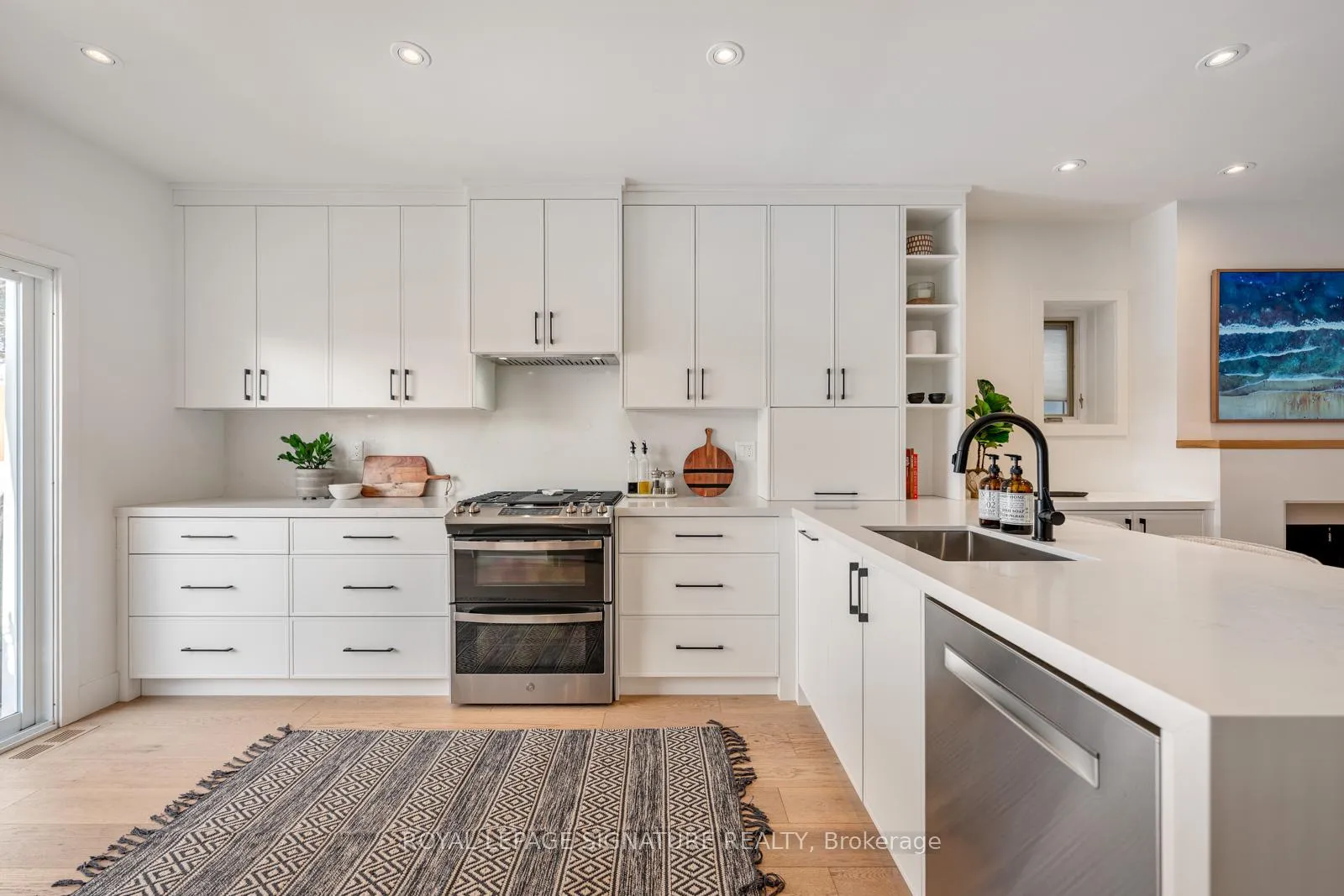 Photo 15 of 268 Kenilworth Avenue, Toronto, The Beaches — HOMEH