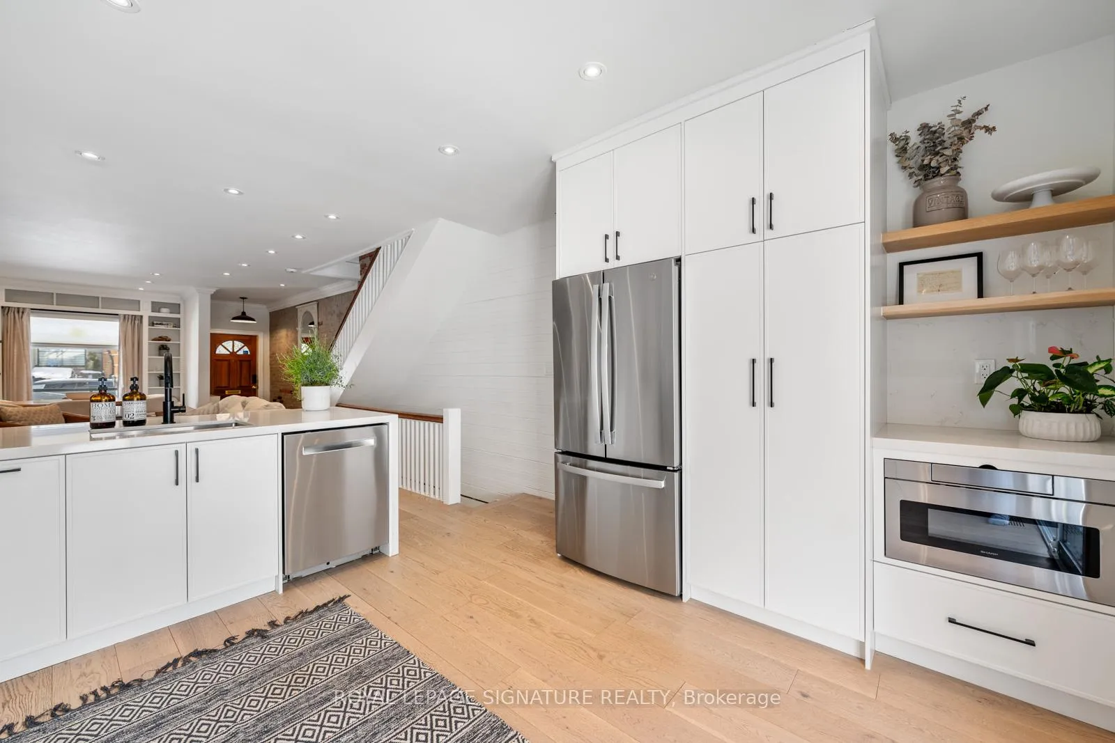 Photo 18 of 268 Kenilworth Avenue, Toronto, The Beaches — HOMEH