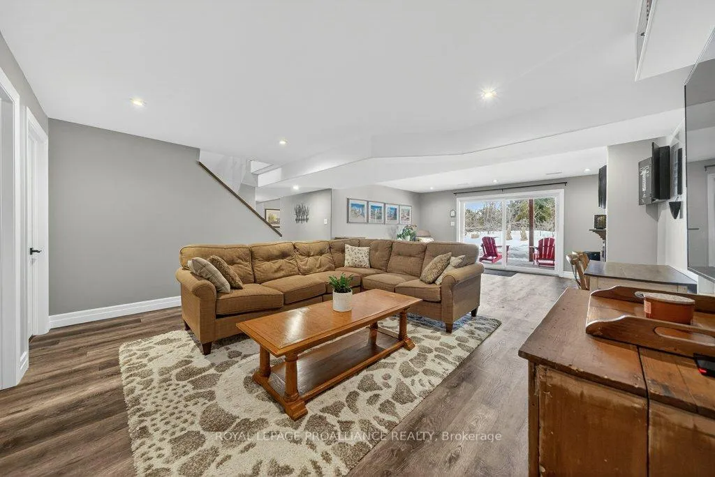 Photo 22 of 21 Brookfield Crescent, Quinte West, Murray Ward — HOMEH