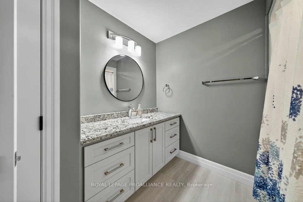 Photo 24 of 21 Brookfield Crescent, Quinte West, Murray Ward — HOMEH