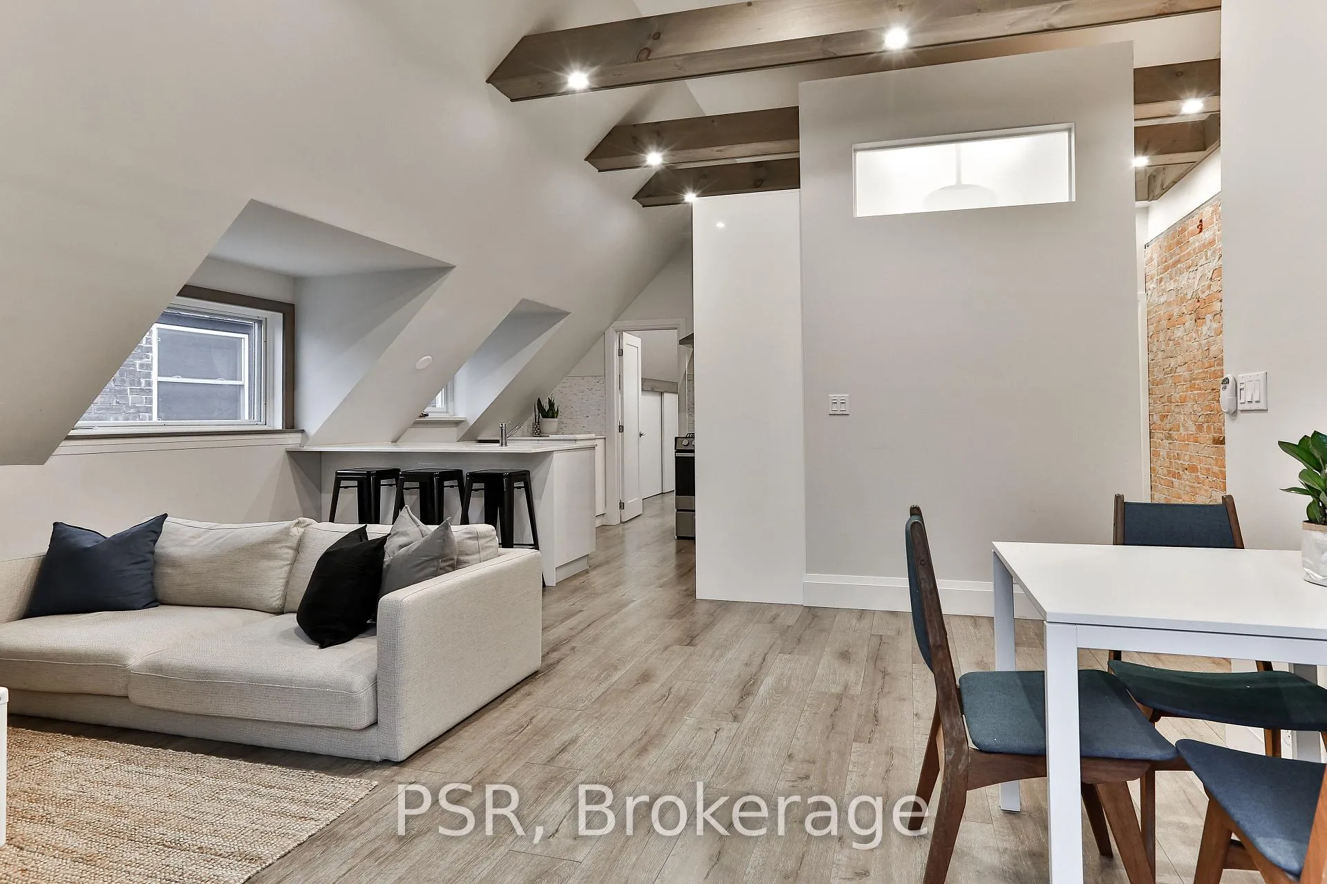 Photo 1 of Unit Upper, 264 Dovercourt Road, Toronto, Little Portugal — HOMEH