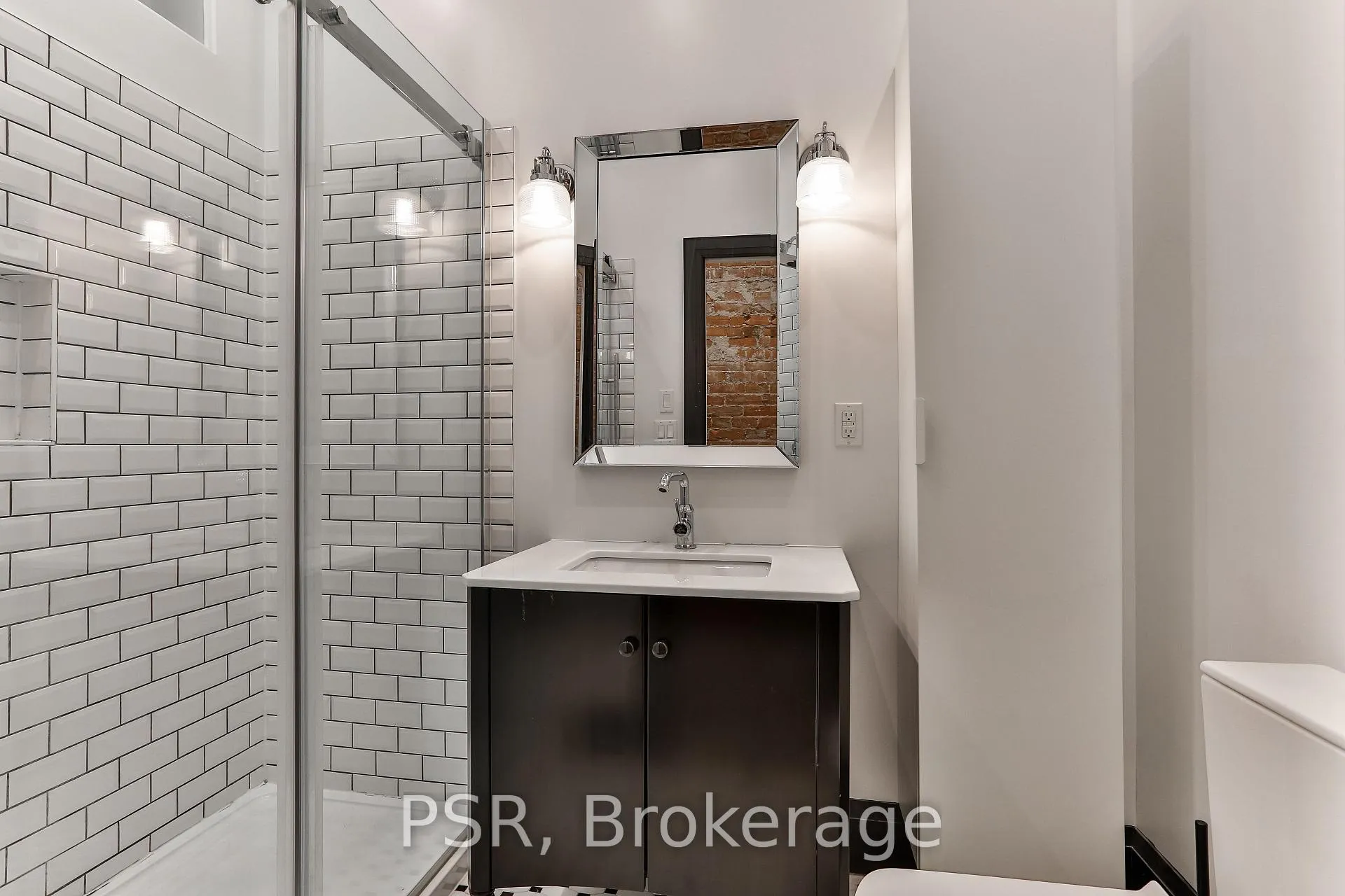 Photo 19 of Unit Upper, 264 Dovercourt Road, Toronto, Little Portugal — HOMEH