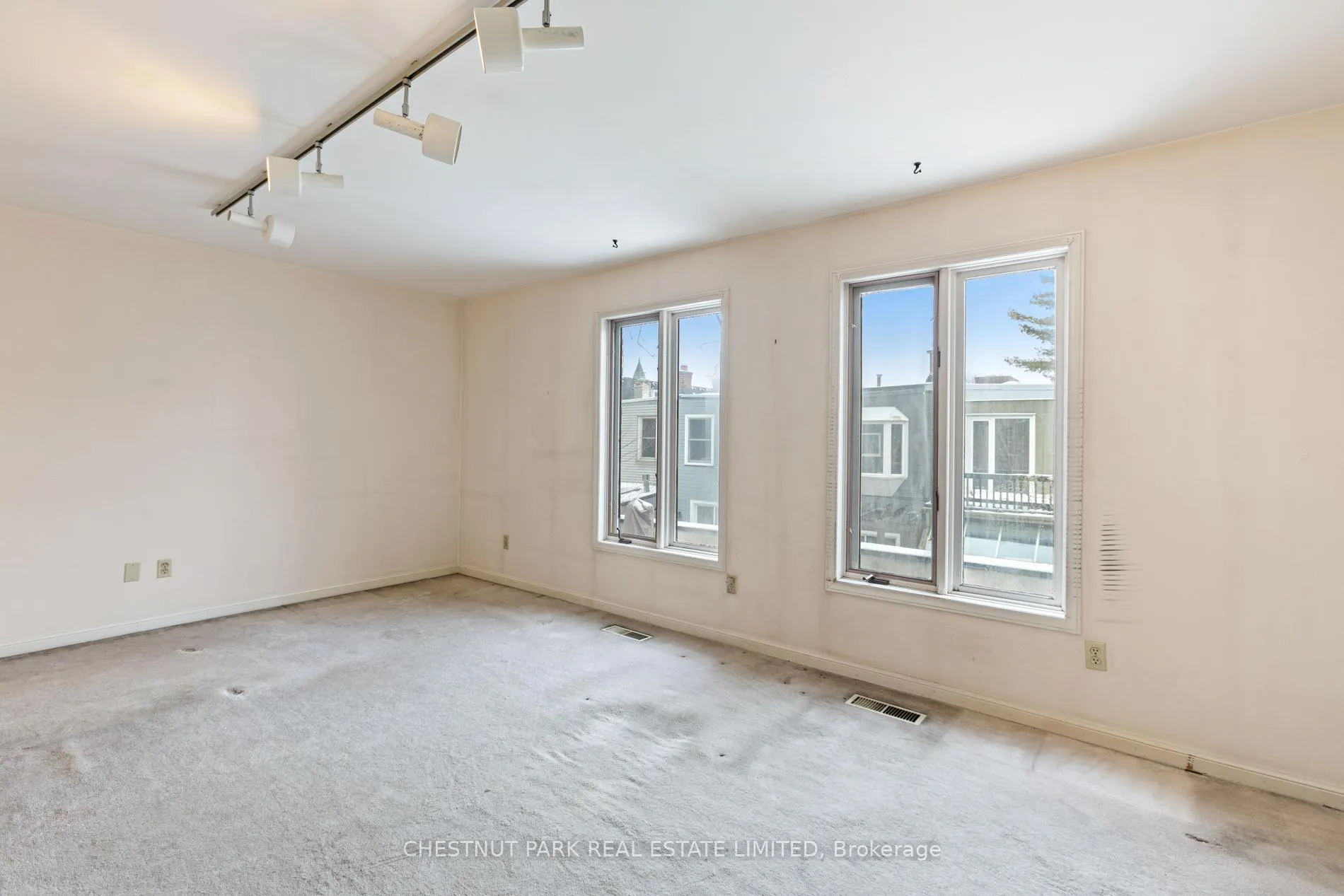 Photo 10 of Unit 6, 70 Shaftesbury Avenue, Toronto, Rosedale-Moore Park — HOMEH
