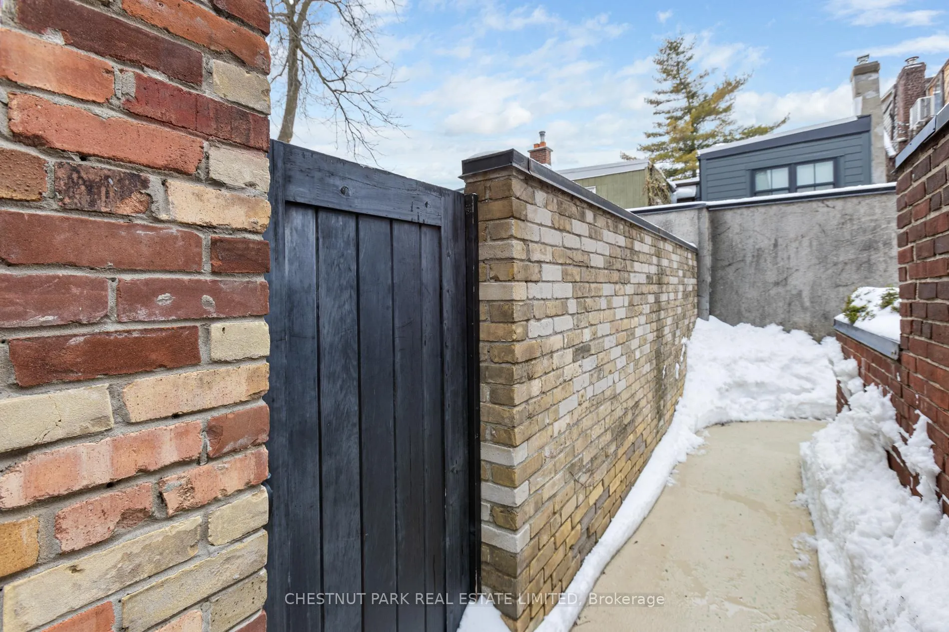 Photo 25 of Unit 6, 70 Shaftesbury Avenue, Toronto, Rosedale-Moore Park — HOMEH
