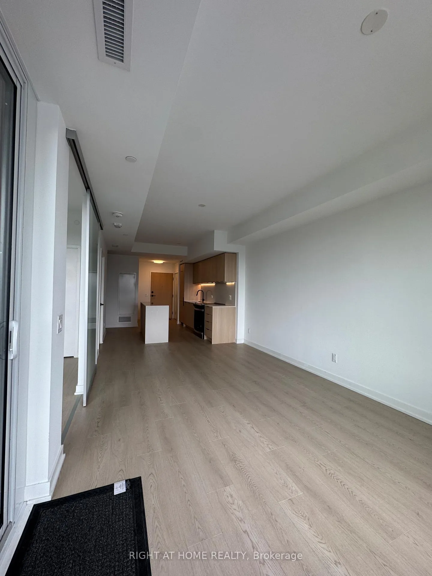 Photo 19 of Unit 314, 31 Huron Street, Collingwood — HOMEH