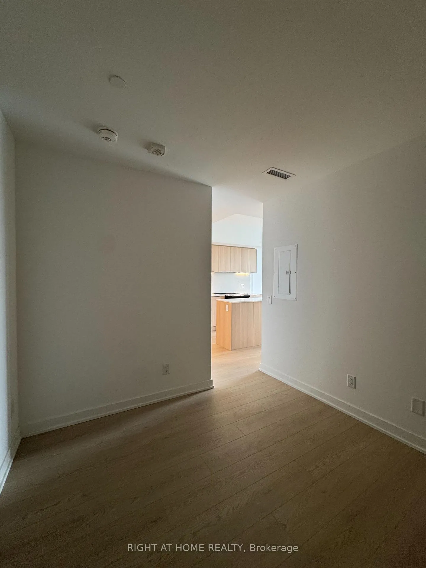 Photo 20 of Unit 314, 31 Huron Street, Collingwood — HOMEH