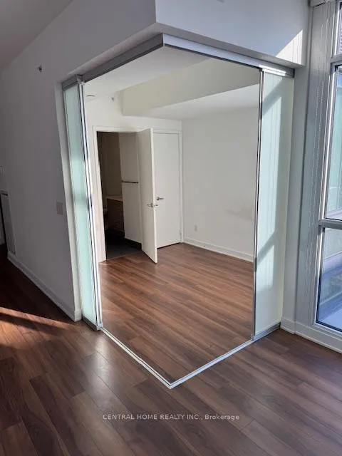 Photo 11 of Unit 1814, 210 Simcoe Street, Toronto, University — HOMEH