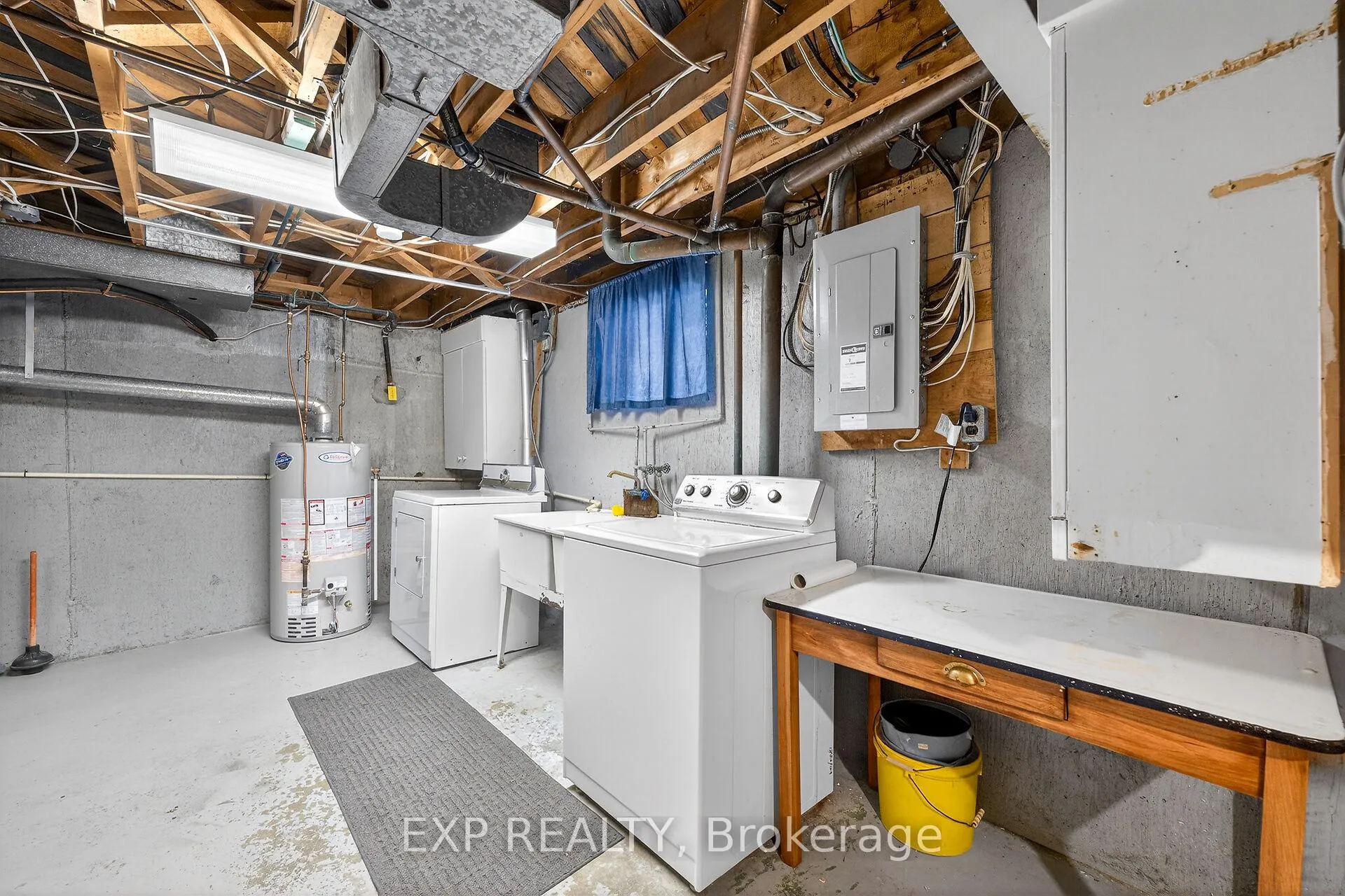 Photo 24 of 126 West 4th Street, Hamilton, Bonnington — HOMEH