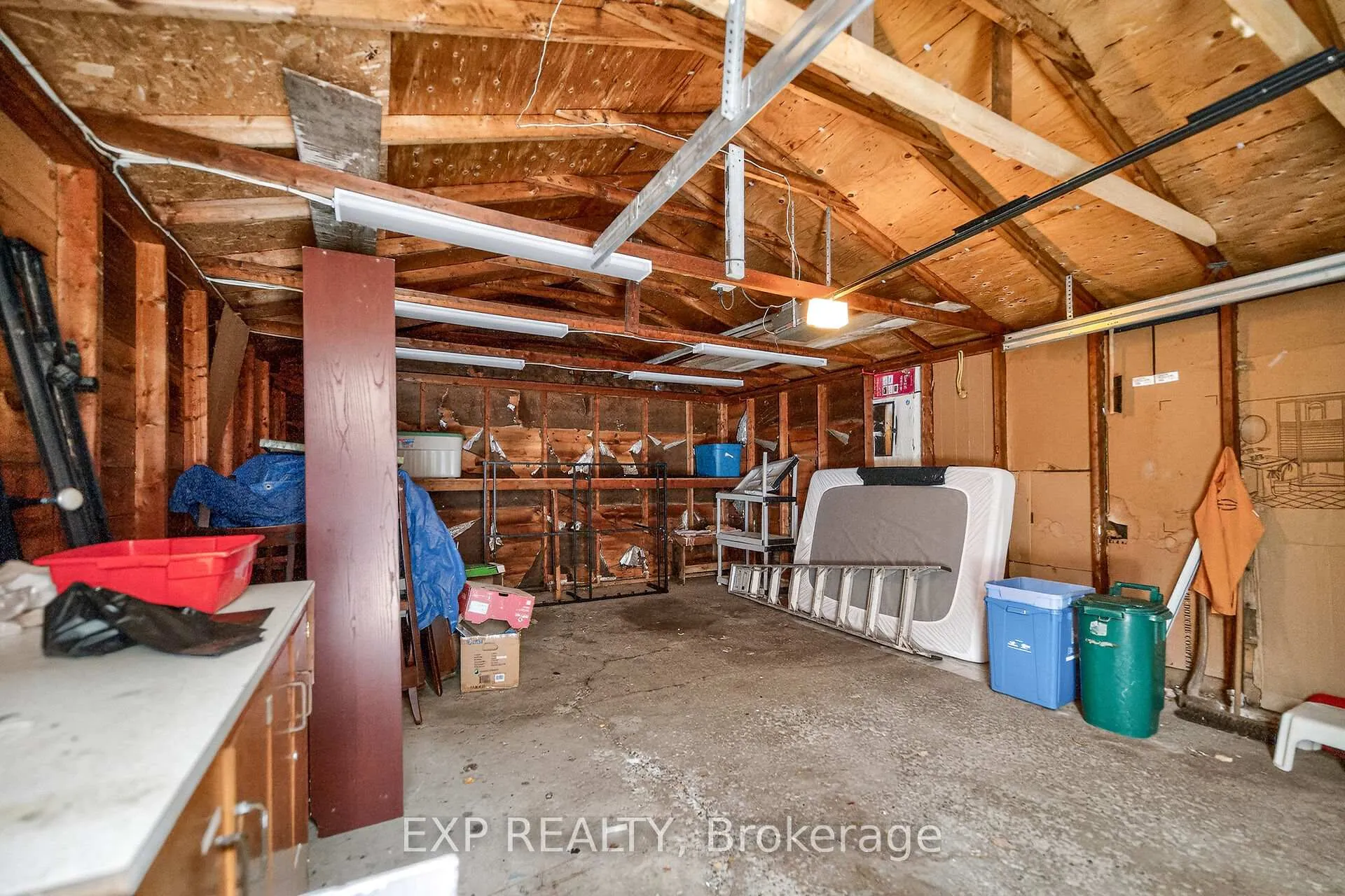 Photo 34 of 126 West 4th Street, Hamilton, Bonnington — HOMEH