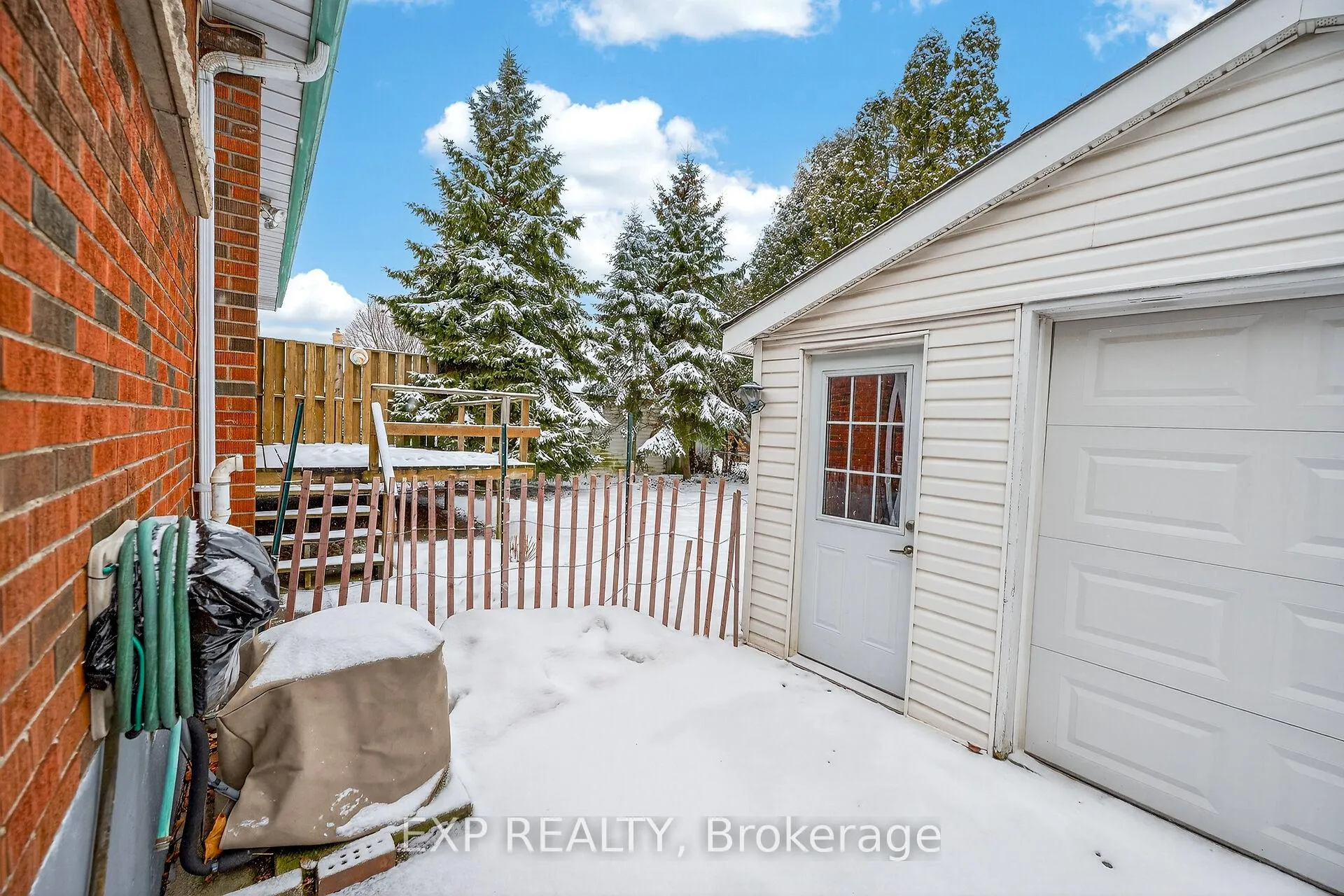 Photo 36 of 126 West 4th Street, Hamilton, Bonnington — HOMEH