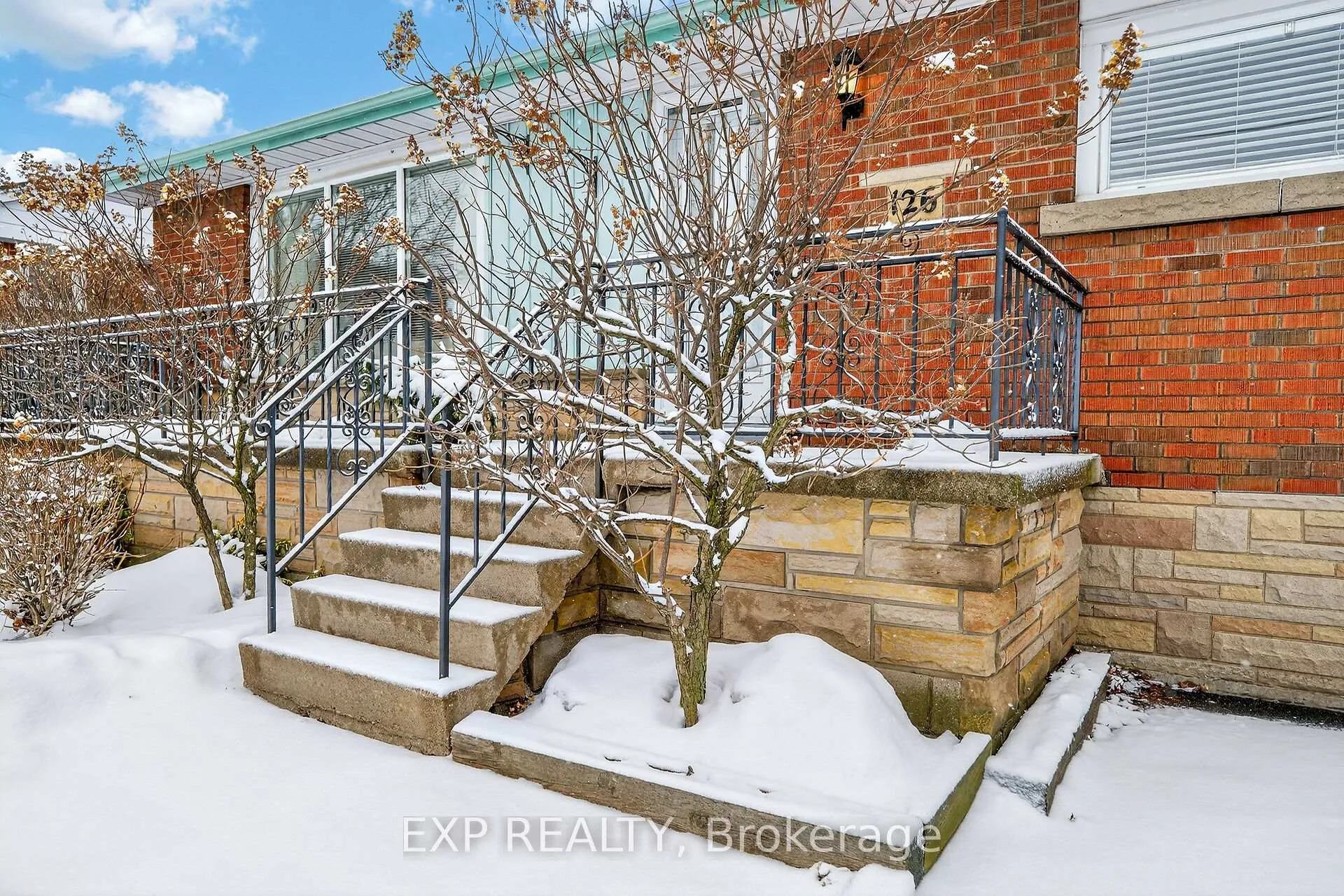 Photo 43 of 126 West 4th Street, Hamilton, Bonnington — HOMEH