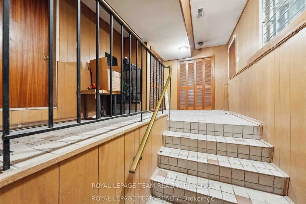 Photo 22 of 2353 Georgina Drive, Ottawa, Whitehaven — HOMEH