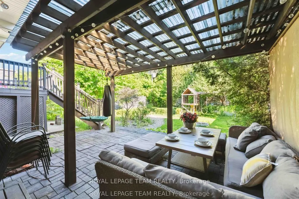 Photo 24 of 2353 Georgina Drive, Ottawa, Whitehaven — HOMEH