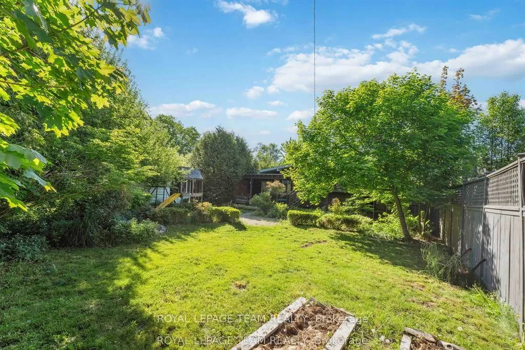 Photo 28 of 2353 Georgina Drive, Ottawa, Whitehaven — HOMEH