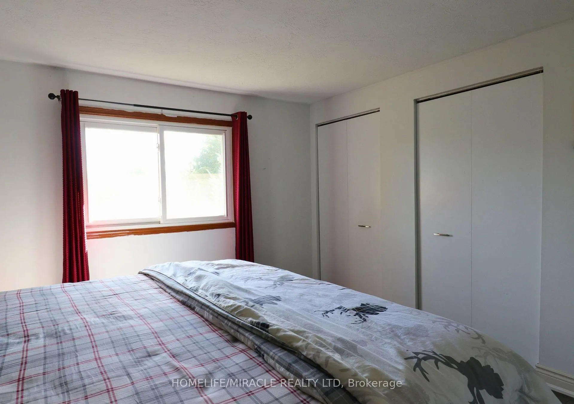 Photo 20 of 3 Caprice Court, Kitchener, Victoria Hills — HOMEH
