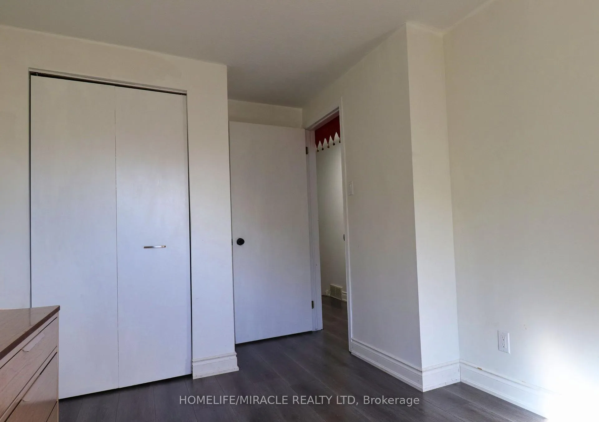 Photo 25 of 3 Caprice Court, Kitchener, Victoria Hills — HOMEH