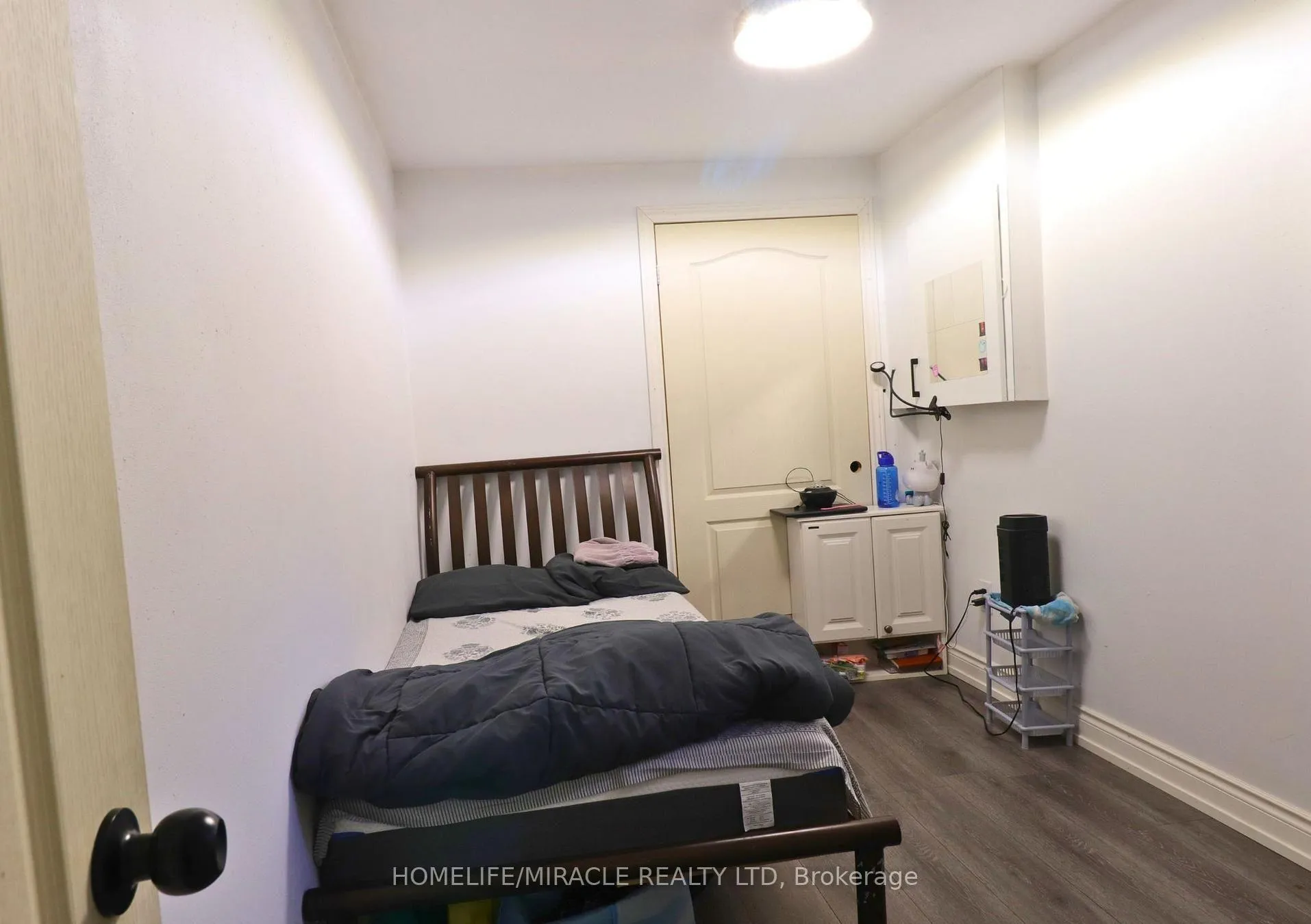 Photo 36 of 3 Caprice Court, Kitchener, Victoria Hills — HOMEH