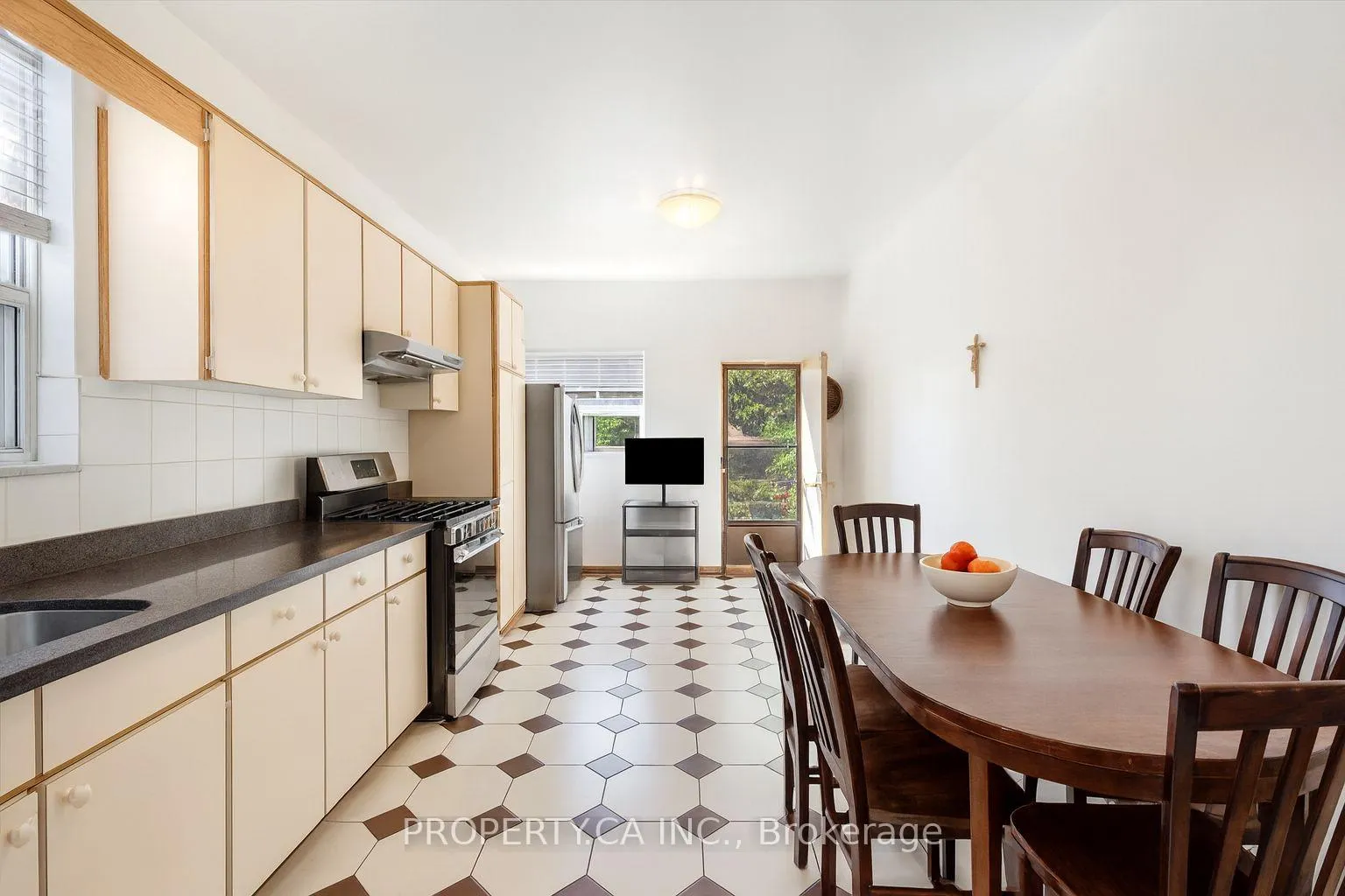Photo 20 of 790 Manning Avenue, Toronto, The Annex — HOMEH