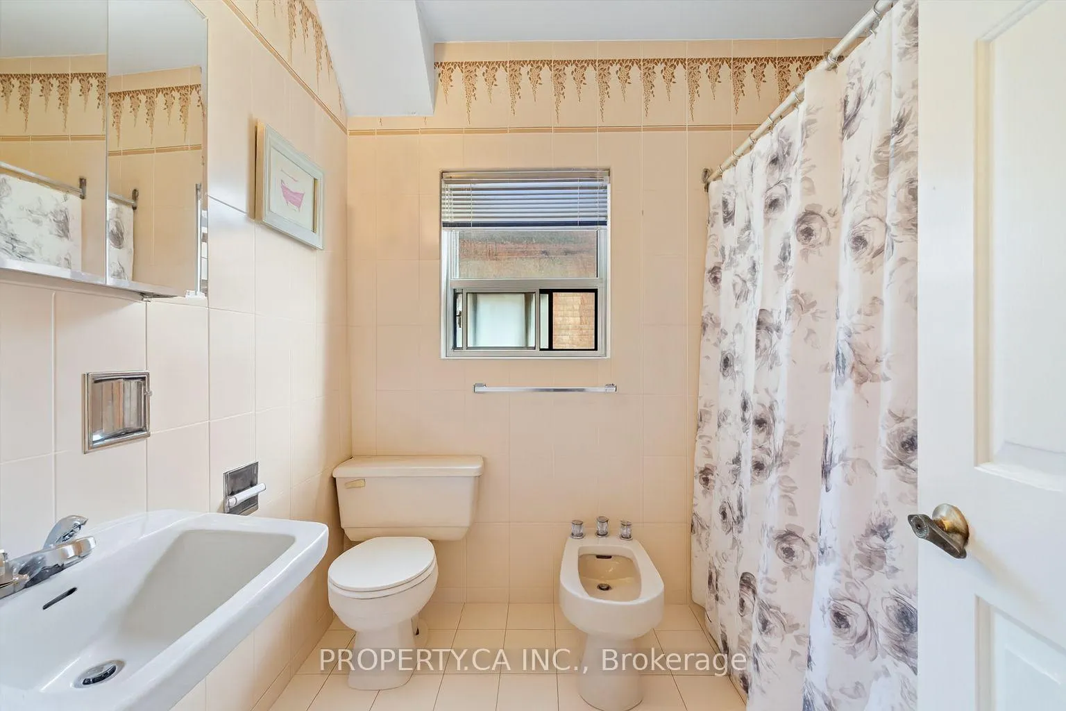Photo 30 of 790 Manning Avenue, Toronto, The Annex — HOMEH