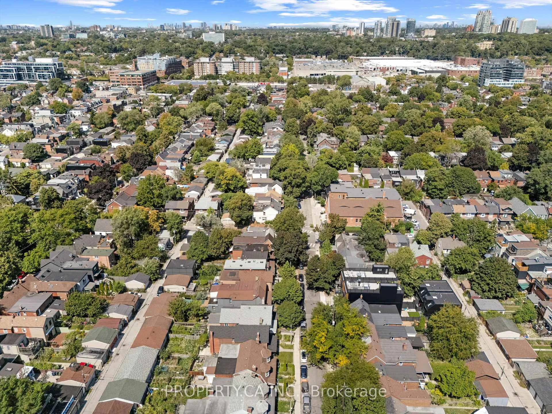 Photo 40 of 790 Manning Avenue, Toronto, The Annex — HOMEH
